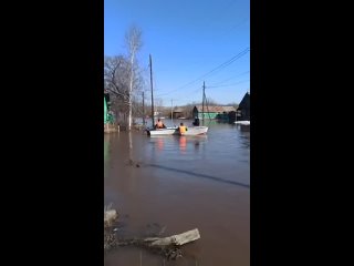 Село Вторая Ивановка под Сорочинском из-за паводка оказалось отрезанным от «большой земли»