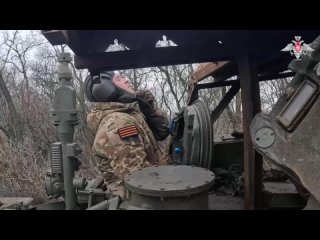 💥Экипажи русских танков Т-72Б3 новороссийского десанта уничтожили блиндаж с ВСУшниками на Запорожском направлении