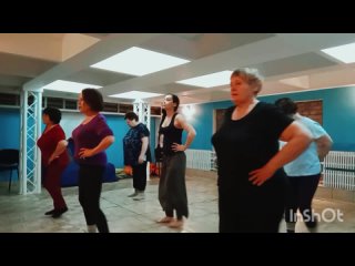 Учим круговой танец Молдавии
