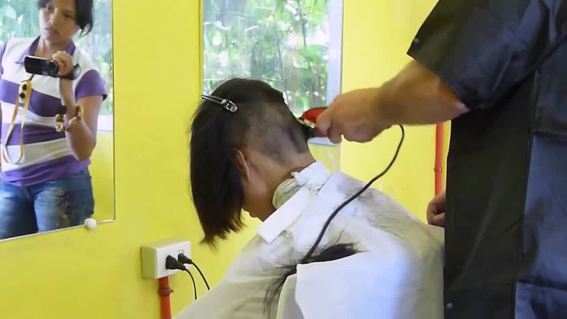 FUNHAIRCUT channel - Girl short barbershop buzzcut
