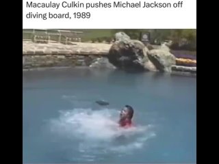 Macaulay Culkin pushes Michael
