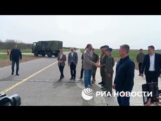El presidente serbio, Aleksandar Vucic, visit la base area de Batajnica, cerca de Belgrado