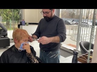 Serkan Karayılan Kuaför  - Yeni Trend： Kısa Katlı Saç Kesimi - Pixie Saç Kesimi - Kısa Saç Nasıl Kesilir？