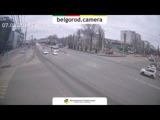 Сегодня утром на пересечении малой Богданки и улицы Железнякова произошло ДТП

Водитель автомобиля «Volkswagen», при повороте на