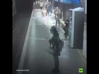 Un hombre agrede a varias mujeres en el metro de Barcelona
