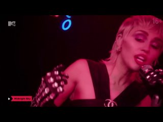 Miley Cyrus - Midnight Sky (MTV Netherlands) 16+