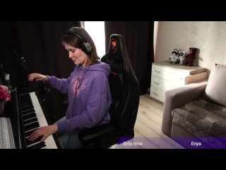 🇺🇸 🎼👩🎹🔊 2024 02 21 Piano ❤ Pianistka Katrine [Twitch Streams] (Playing the Piano)