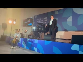 Фрагмент выступления Азата Закирова на Всемирном фестивале молодежи в Сочи 4 марта 2024 года