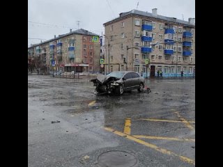 Трагедия на дороге в КазаниВ Казани, на перекрестке улиц Ибрагимова и Восстания, произошло смертельное ДТП.