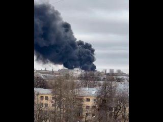 ️ Сильный пожар охватил один из цехов «Уралмашзавода» в Екатеринбурге