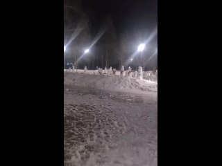 Видео от Фестиваль снежных скульптур “В гостях у сказки“