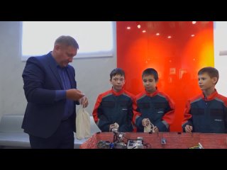 Помощь школьникам в конкурсе по роботизации