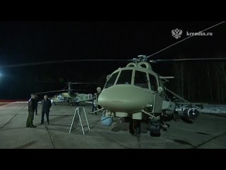 Ракеты российских вертолетов отрывают украинским танкам башни, доложил вертолетчик в Торжке Путину