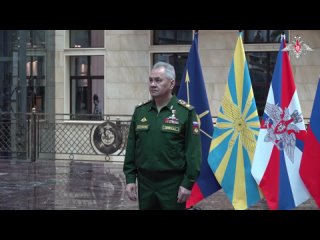 Видео: Министр обороны вручил медаль Золотая звезда командующему группировкой тважные Генерал армии Сергей Шойгу