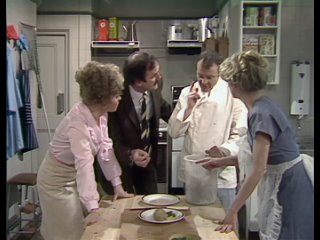 Fawlty Towers: Season 2, Episode 6 « Basil the Rat (. Rats) » (BBC Two 1978 UK)(ENG/SUB ENG)