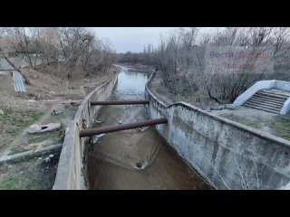 Прибрежная зона Кальмиуса в Донецке очищается. Никогда бы не подумал, что в этом месте увижу реку, а не заросли деревьев