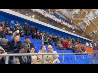 Юные болельщики “Байкал-Энергии“  Всем давно уже известно, что домашние игры иркутских хоккеистов собирают семьи на трибунах!