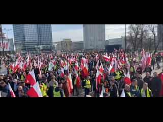 Protest in Warsaw against EU Agricultural Regulations