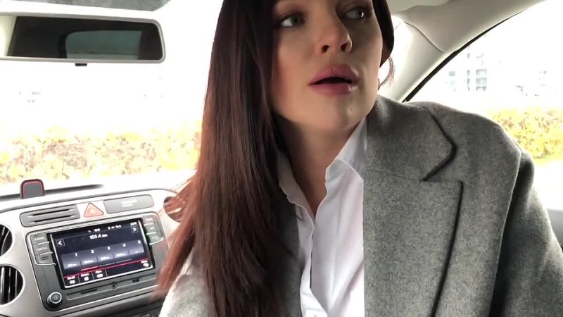 Paramour sucks dick in the car and swallows cum