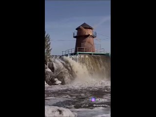 Весна на Корпысакском водопаде