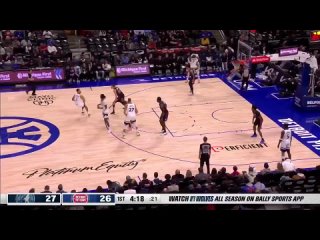 Ant dunk vs Detroit