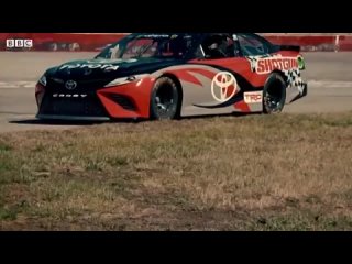 V8 Supercars vs NASCAR  Top Gear Series 25  BBC