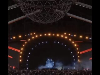 NAV анонсировал новый трек On My Way 2 Rexdale на фестивале Coachella