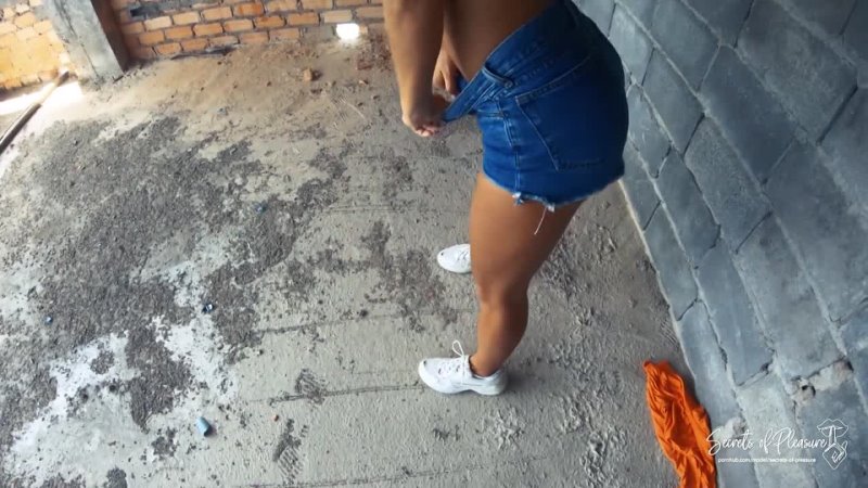 Amateur Pawg Gets Fucked in Abandoned Hotel Risky Outdoor Public