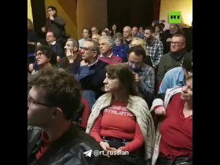 Группа украинцев пыталась сорвать премьерный показ документального фильма RT «Донбасс.