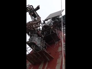 Самый крупный корабль в истории ВМС Украины гниёт и ржавеет в доках Николаева