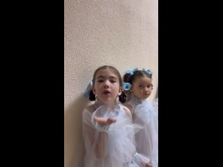 Видео от Танцевальная  студия Salut Dance