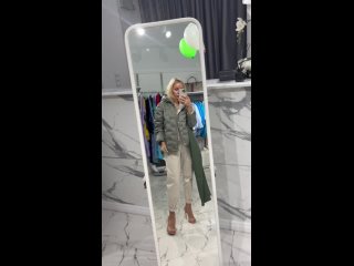 Куртка хаки, брюки бежевые  ,джемпер бежевый ,брюки зеленые ( Юлия )