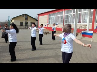 Танец учителей Ергенинской школы на выборах