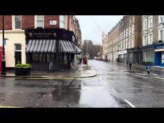 London Rainy Day Walk in Spring - 2024 ☔️ Springy Rain Walk [4K HDR]
