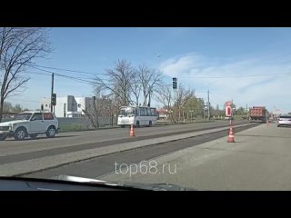 На улице Киквидзе в Тамбове идёт ремонт дороги. Рассчитывайте время при движении в восточной части города