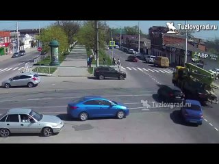 сбил пешеходов в Новочеркасске