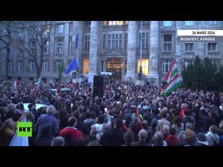 🇭🇺  Hongrie : l’opposition descend dans les rues contre le gouvernement