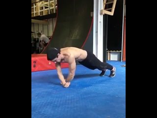 Видео от Fitness Life