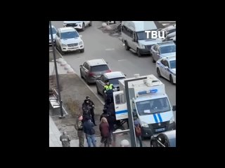 В Красногорске, где террористы из “Крокуса“ арендовали жилье, проходит расследование.