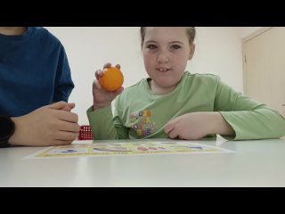 Видео от УНИКУМ Семейная школа для детей с ОВЗ.mp4