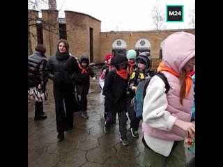 Больше никаких сирен и тревоги. Несколько сотен детей из Белгорода вместе с родителями приняли в лагерях Подмосковья