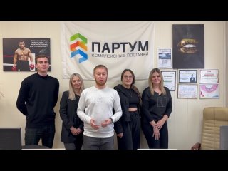 Компания «Партум» поздравляет Волжский с 70-летием и дарит кормушки собственного производства, которые будут размещены в одном и