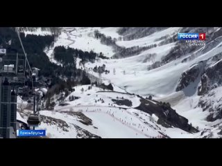 В эти минуты на Эльбрусе завершился этап Кубка России по горнолыжному спорту. В нем принимали участие представители 16-ти регион