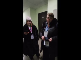 Секретарь 75 первичного отделения Максим Барбашин оповещает жителей МКД в домовых чатах