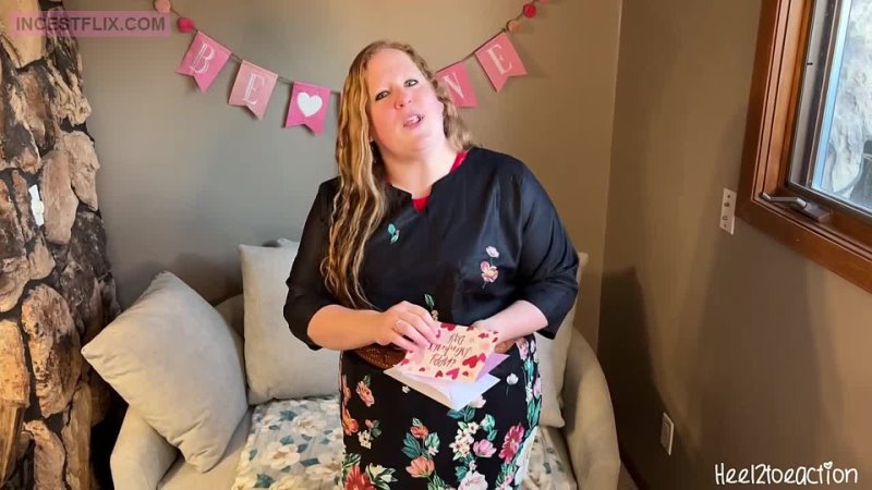 Heel2ToeAction - Mommys Perfect Valentine