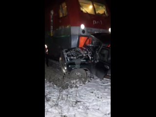 Водитель и пассажиры выскочили из «УАЗа» перед ДТП с поездом в Амазаре