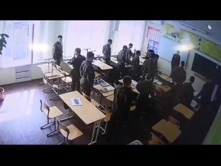 В Краснодарском крае преподаватель казачьего кадетского корпуса жестко ударил ученика по лицу во время ответа у доски