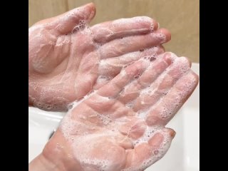 Натуральное очищающее мыло в футляре