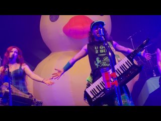 Alestorm -  ’Voyage of the Dead Marauder Live (Featuring Patty Gurdy)’