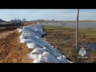 В Оренбургскую область для борьбы с паводком из Татарстана прибыл сводным мобильный отряд